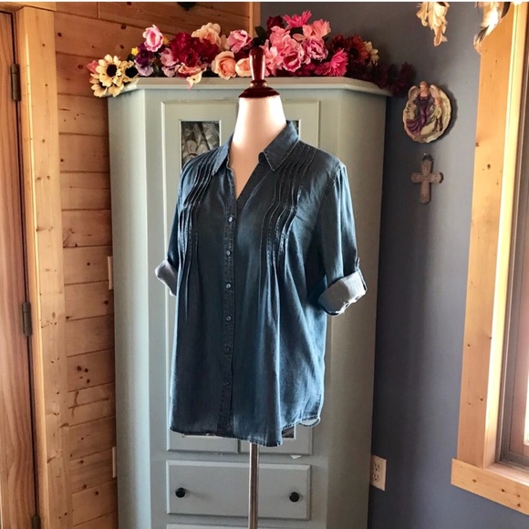 GLORIA VANDERBILT DENIM TOP w/Button Up Sleeve NWT - Picture 5 of 6